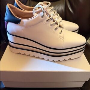 ✨ LAST CHANCE✨Stella McCartney Sneak-Elyse White Platform Sneaker